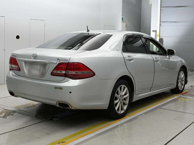 TOYOTA Crown thumbnail 2