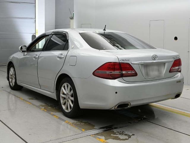 TOYOTA Crown thumbnail 7