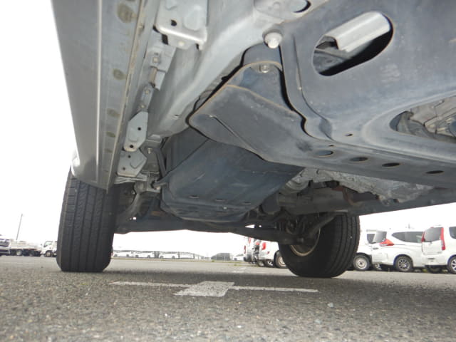 MITSUBISHI Pajero thumbnail 23