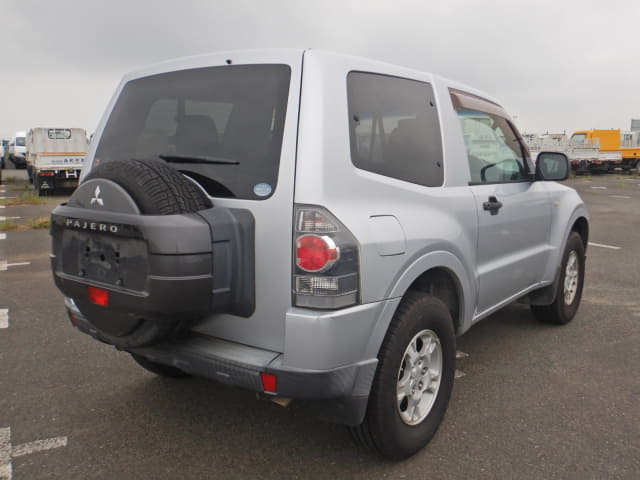 MITSUBISHI Pajero thumbnail 5