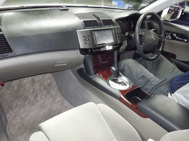 TOYOTA Mark X thumbnail 3