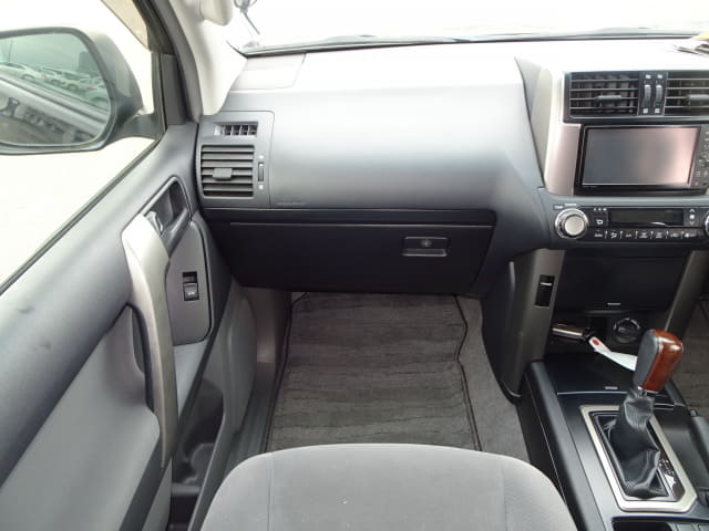 TOYOTA Land Cruiser Prado thumbnail 34