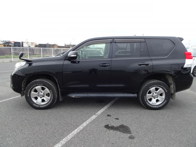 TOYOTA Land Cruiser Prado thumbnail 2