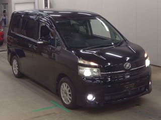 2010 TOYOTA Voxy