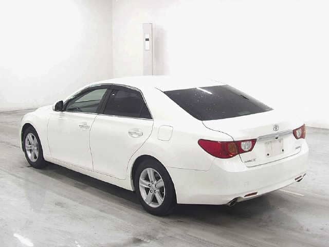 TOYOTA Mark X thumbnail 8