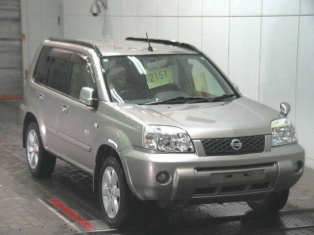 NISSAN X-Trail thumbnail 4