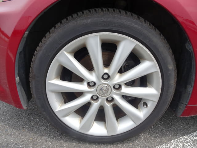 LEXUS IS thumbnail 9