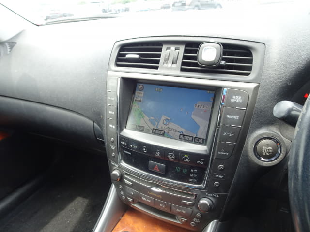 LEXUS IS thumbnail 34