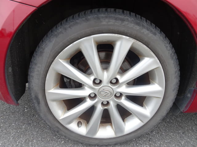LEXUS IS thumbnail 11