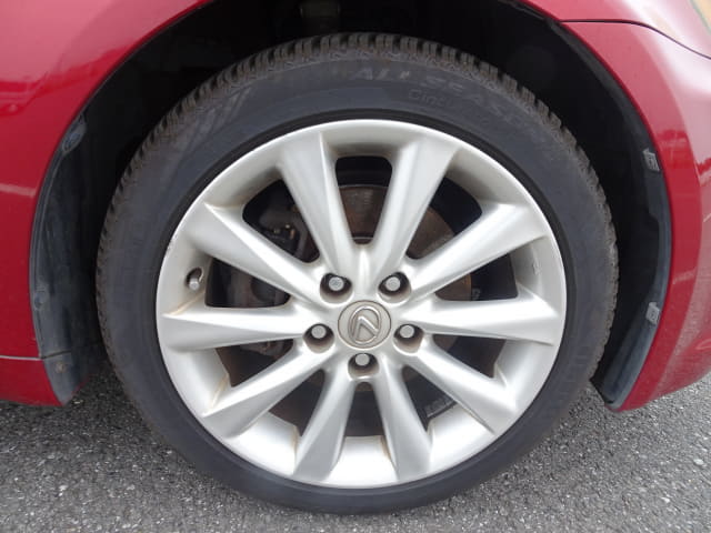 LEXUS IS thumbnail 12