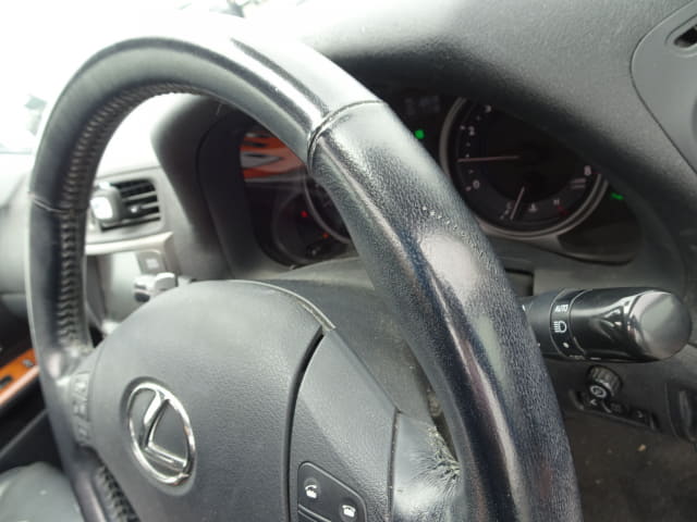 LEXUS IS thumbnail 56