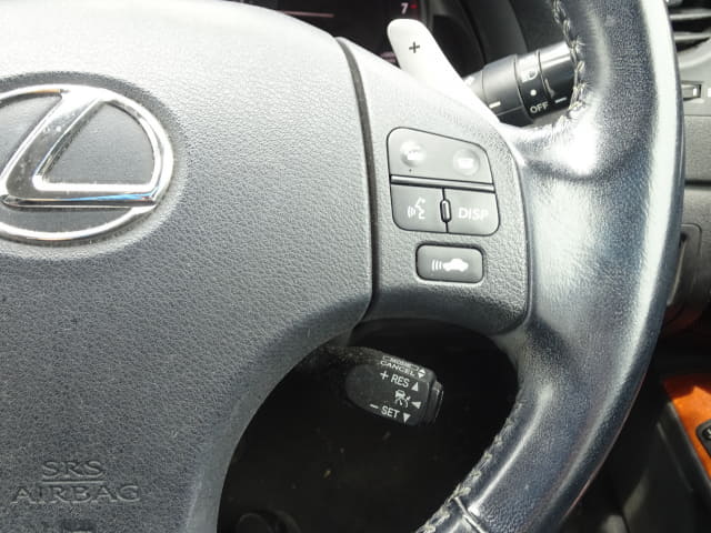 LEXUS IS thumbnail 43