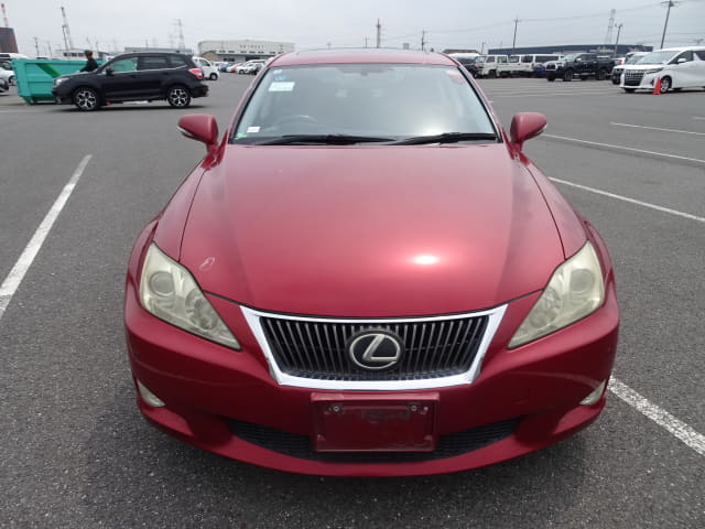 LEXUS IS thumbnail 8