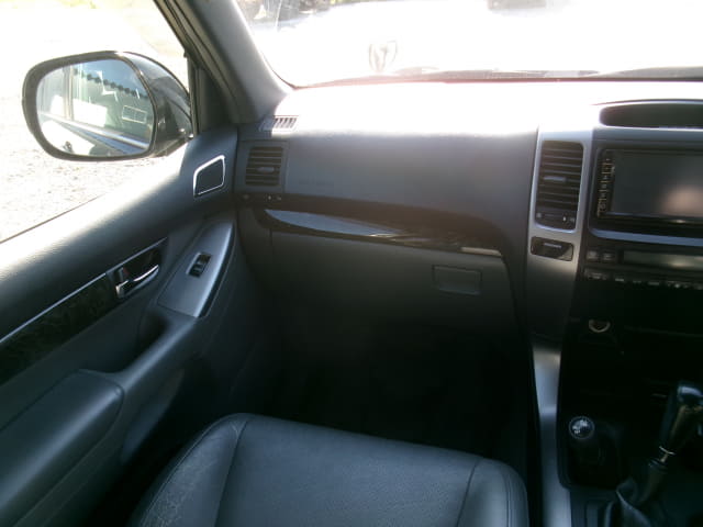TOYOTA Land Cruiser Prado thumbnail 33