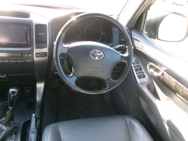 TOYOTA Land Cruiser Prado thumbnail 32