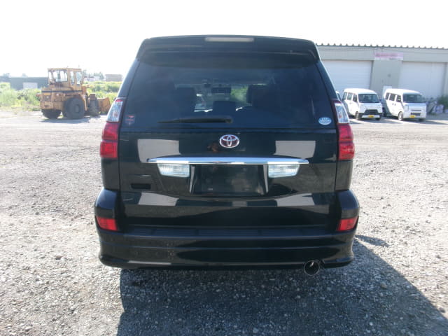 TOYOTA Land Cruiser Prado thumbnail 4
