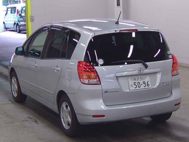 TOYOTA Corolla Spacio thumbnail 5