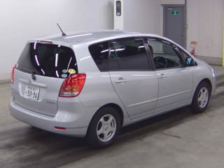 2004 TOYOTA Corolla Spacio