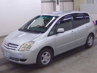 2004 TOYOTA Corolla Spacio