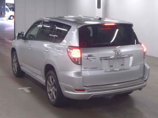 2009 TOYOTA Vanguard