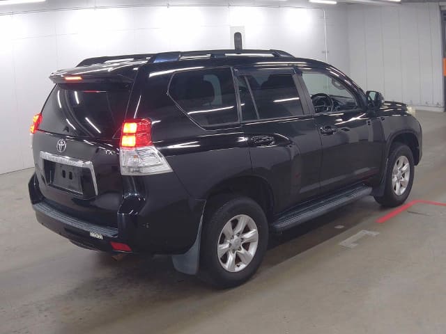 TOYOTA Land Cruiser Prado thumbnail 2