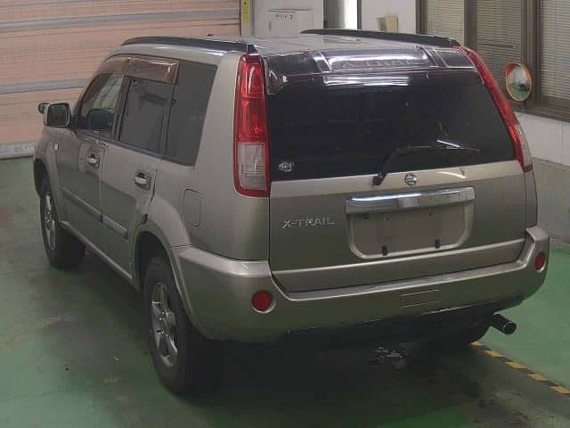 NISSAN X-Trail thumbnail 6