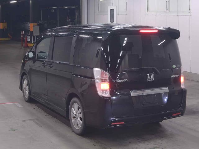 HONDA Step WGN thumbnail 5