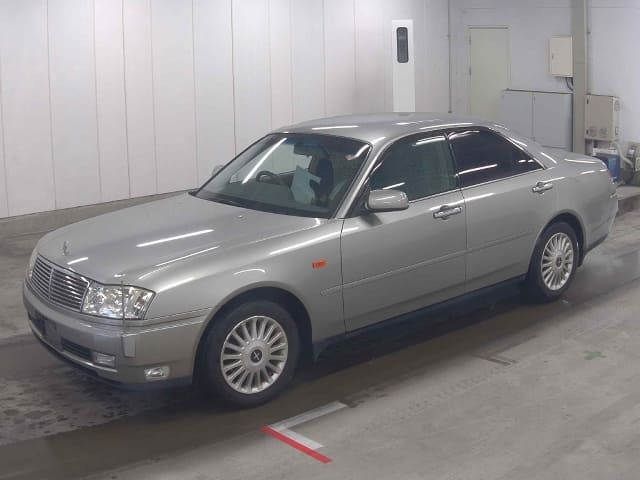 2001 NISSAN Cedric Sedan