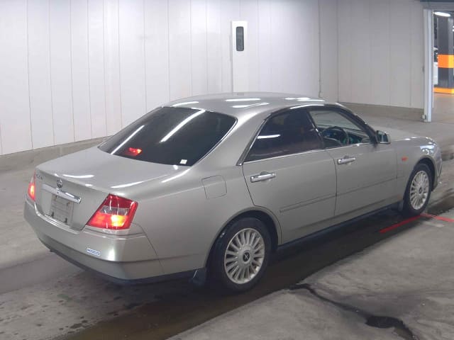 NISSAN Cedric Sedan thumbnail 2