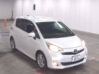 2011 TOYOTA Ractis
