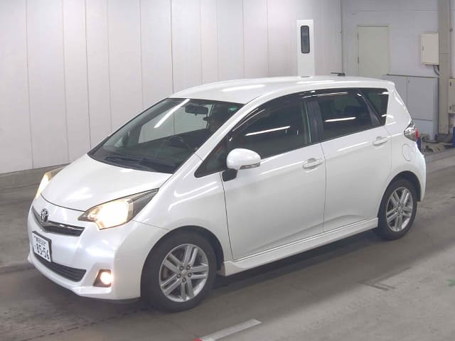 2011 TOYOTA Ractis