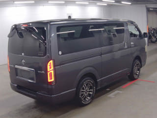 2008 TOYOTA Regiusace Van