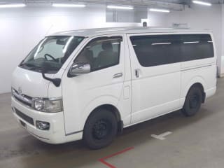 2005 TOYOTA Regiusace Van