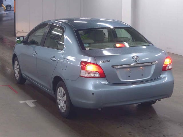 TOYOTA Belta thumbnail 5