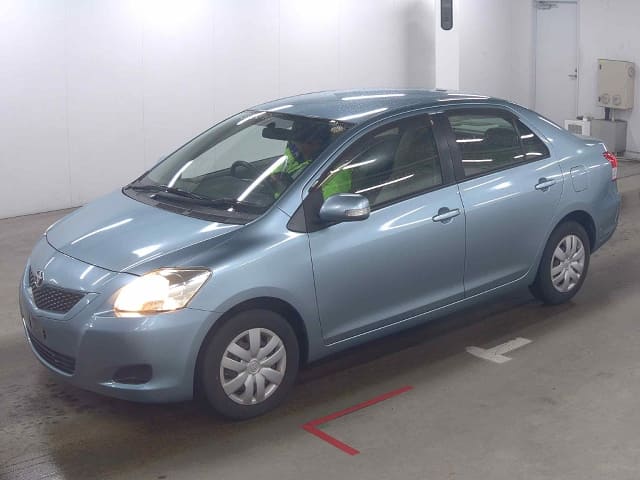 2009 TOYOTA Belta