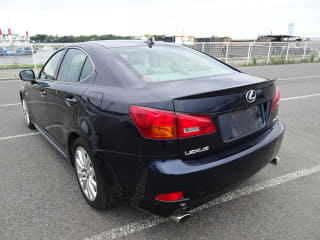 2005 LEXUS IS