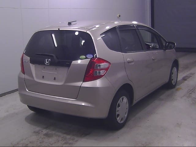 HONDA Fit thumbnail 6