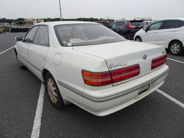 TOYOTA Mark II thumbnail 3