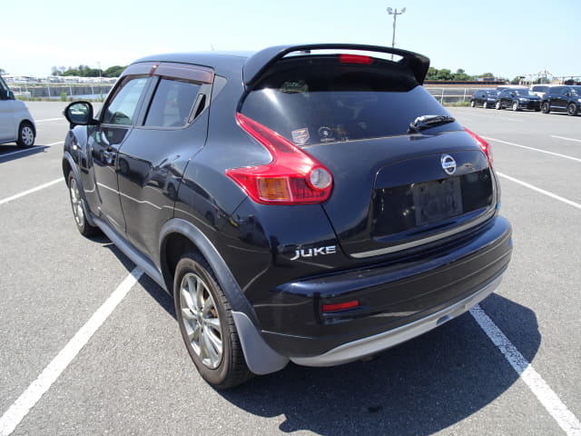 NISSAN JUKE thumbnail 3