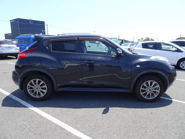 NISSAN JUKE thumbnail 6