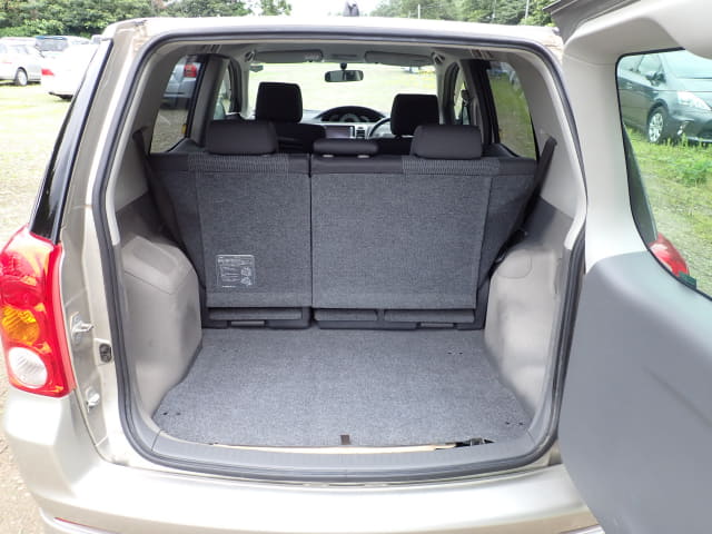 TOYOTA Raum thumbnail 28