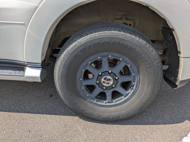 MITSUBISHI Pajero thumbnail 10