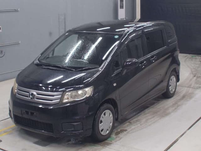 2010 HONDA Freed Spike