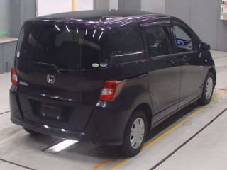 2010 HONDA Freed Spike