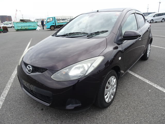 MAZDA Demio