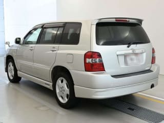 2004 TOYOTA Kluger