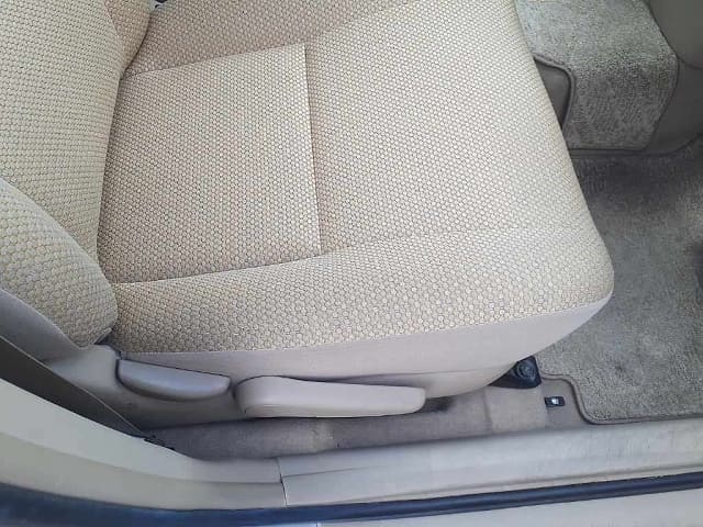 TOYOTA Raum thumbnail 4