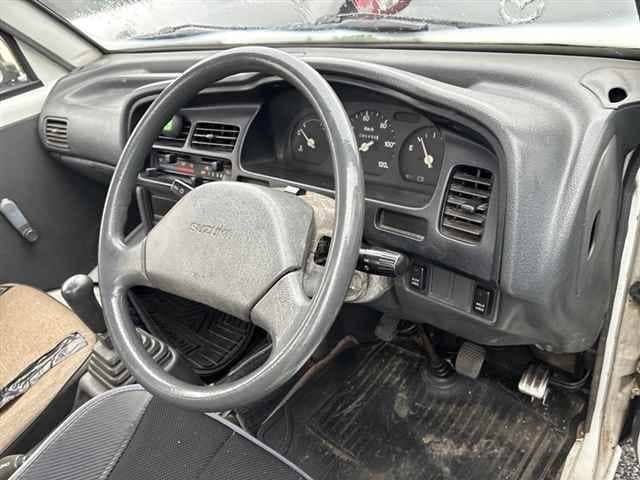 SUZUKI Carry Truck thumbnail 3