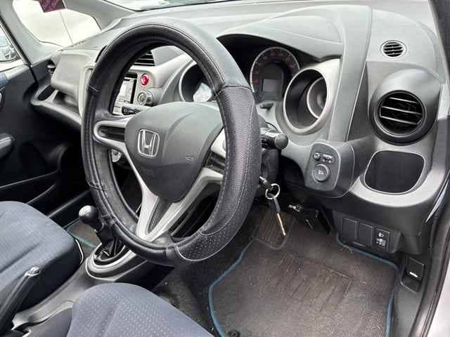 HONDA Fit thumbnail 3