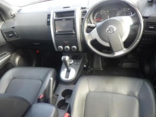 2011 NISSAN X-Trail
